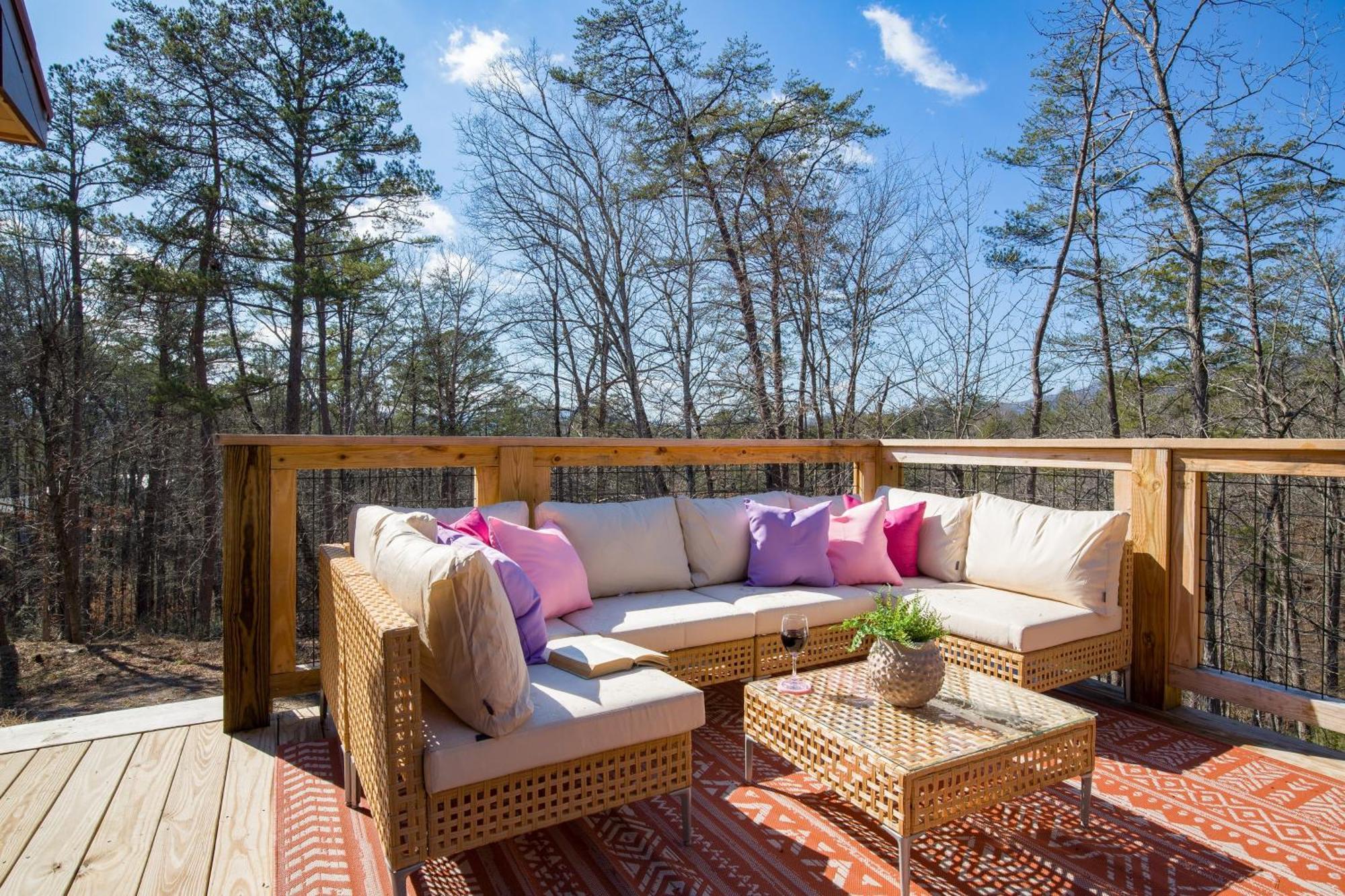 Pink Pines Avantstay Luxury Aesthetic Dream Home Indoor Pool Hot Tub Pigeon Forge Exterior photo